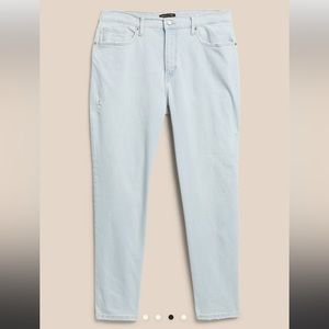 Banana Republic Curvy Girlfriend Jean